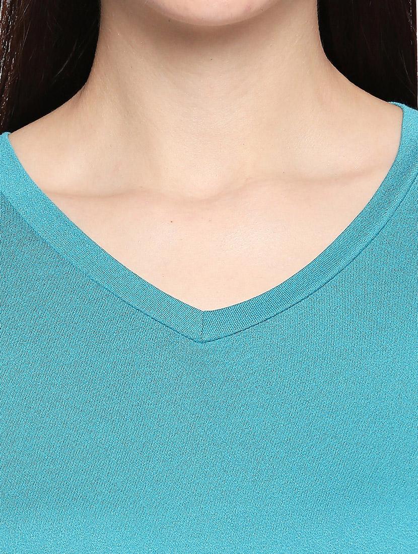 v neck solid t-shirt - 17822504 - Standard Image - 5