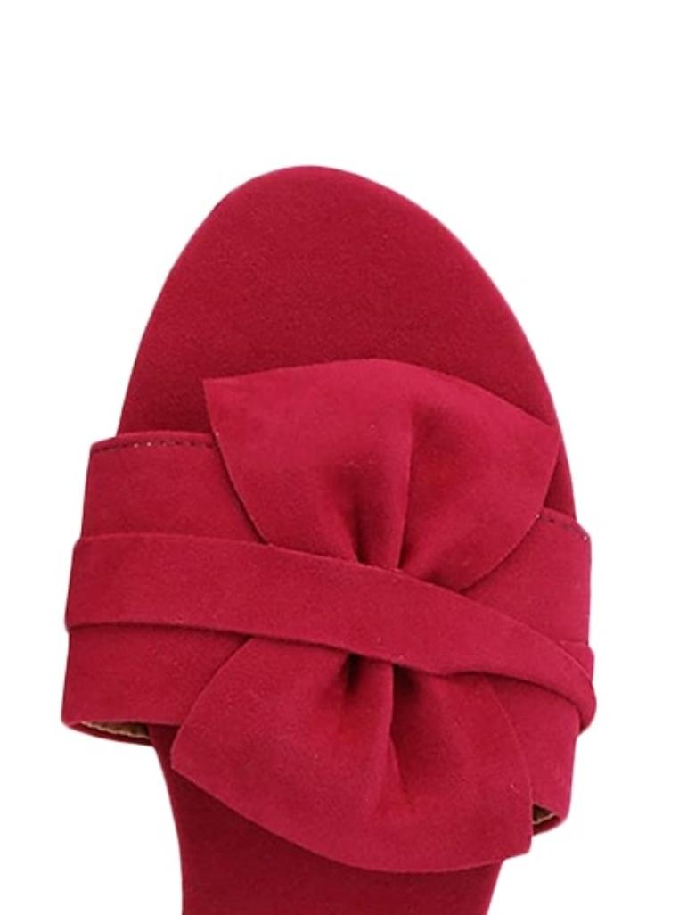 red fabric slippers & flip flop - 17827653 - Zoom Image - 0
