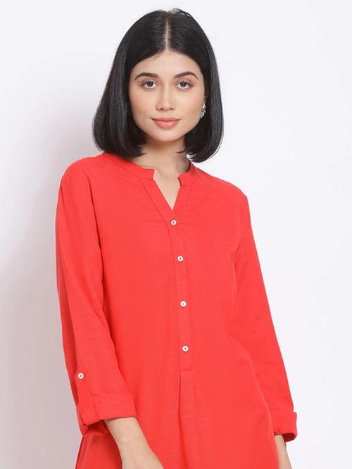 red fur top - 17834390 - Standard Image - 0