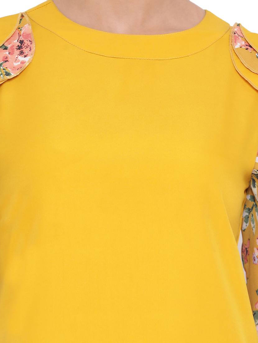 exaggerated sleeved round top - 17843708 - Standard Image - 3