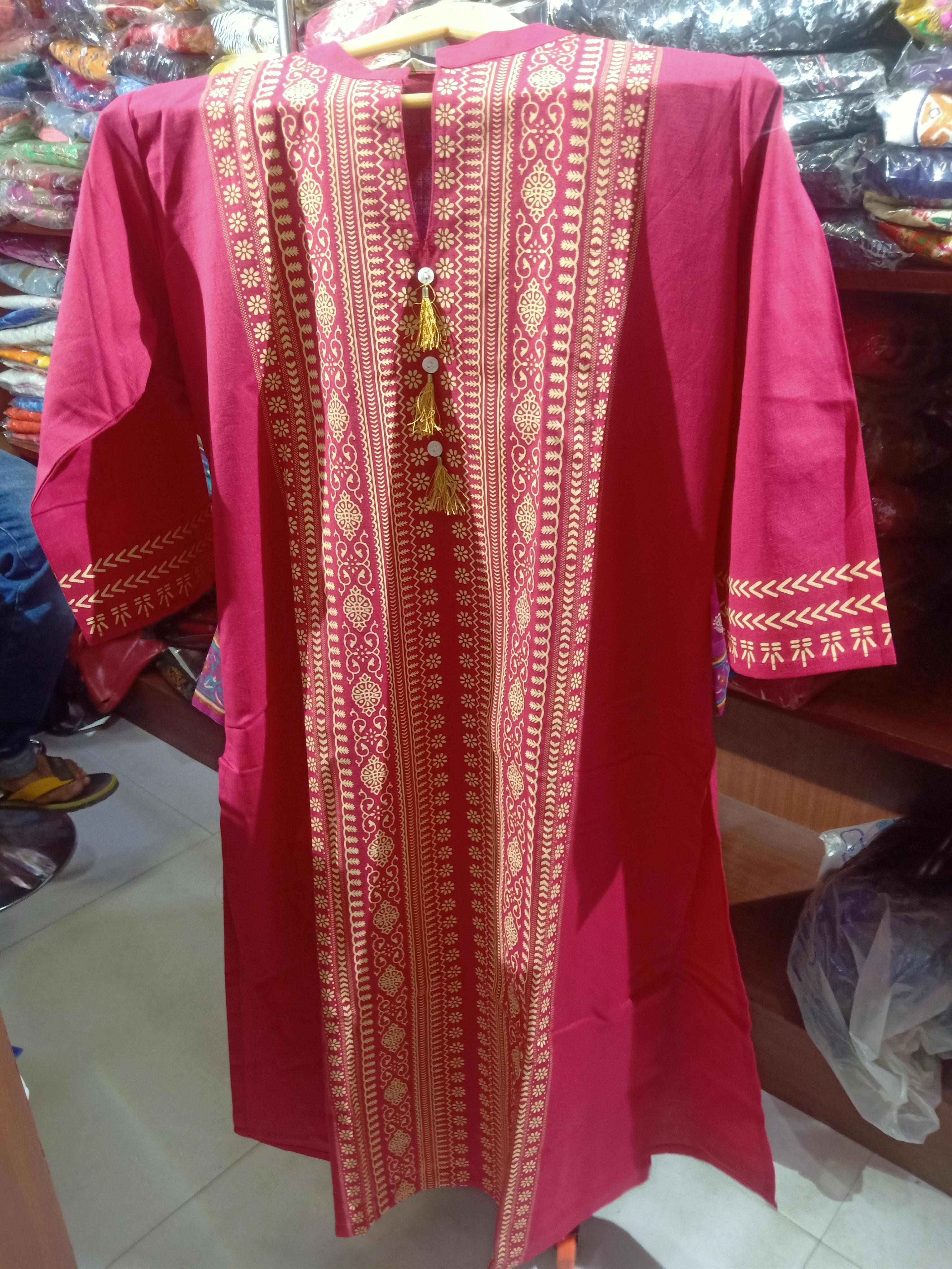 red cotton kurta - 17846506 - Zoom Image - 0