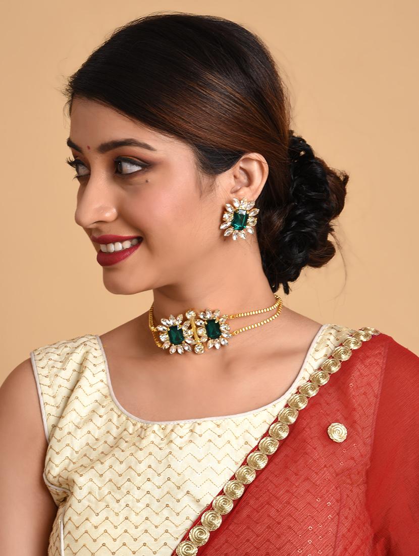 green gold plated necklaces and earring - 17855990 - Standard Image - 3