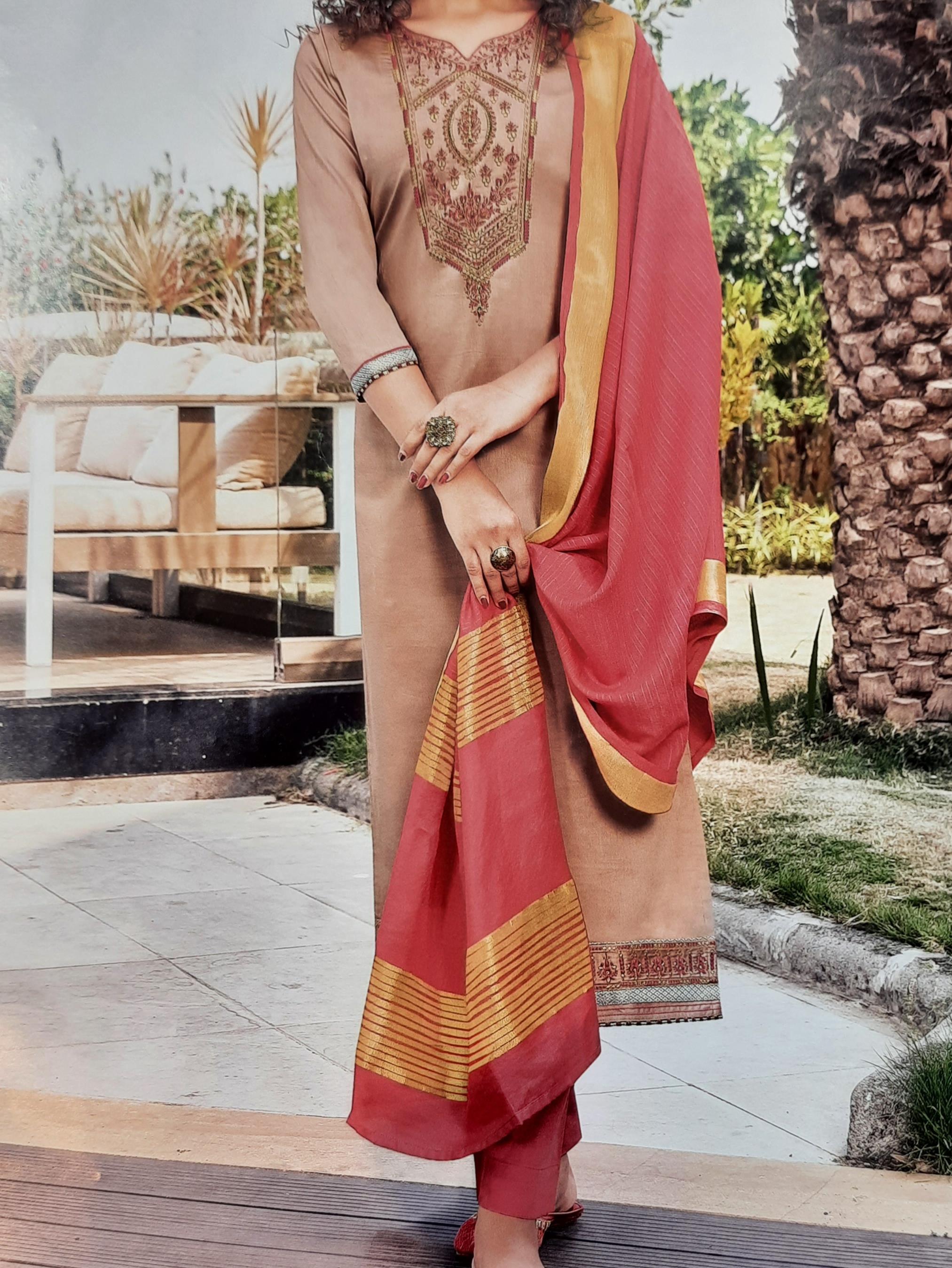 kurti suit with dupatta  - 17856248 -  Zoom Image - 0