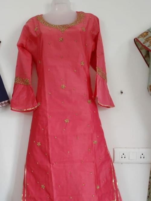 red net kaftan - 17857298 - Standard Image - 0