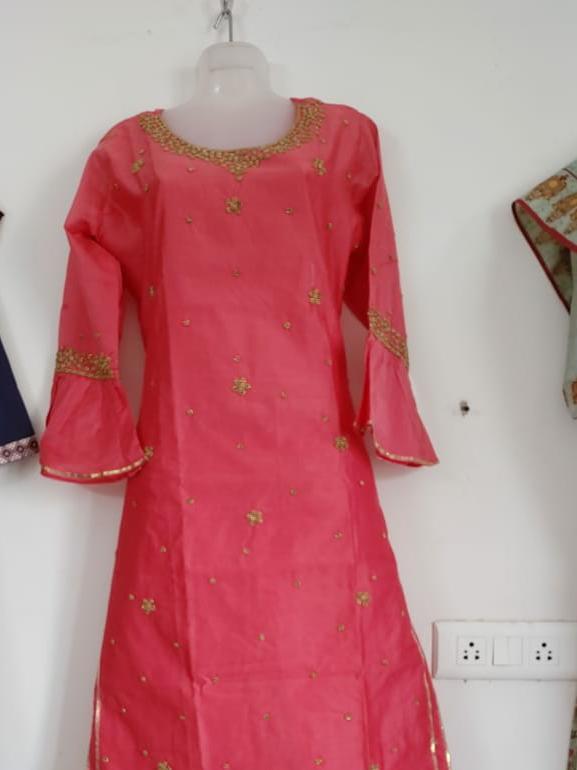 red net kaftan - 17857619 - Zoom Image - 0