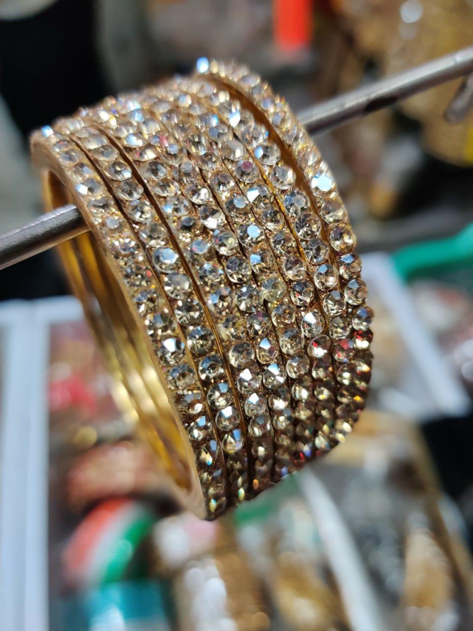 atificial metal bangles - 17859882 - Zoom Image - 0