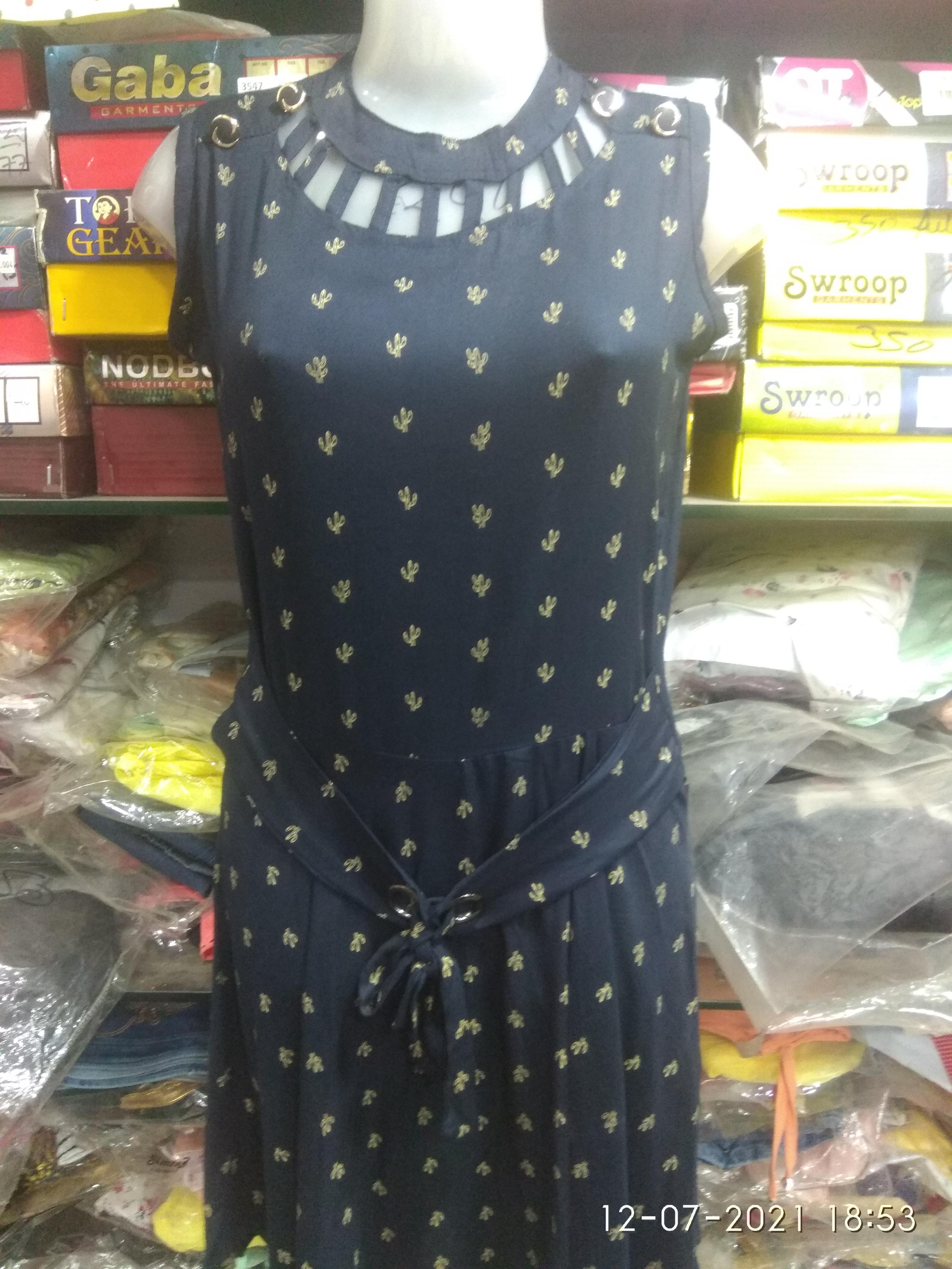ios products - 17859912 - Zoom Image - 0