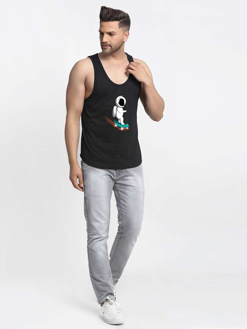 black printed vest - 17868975 -  Standard Image - 3