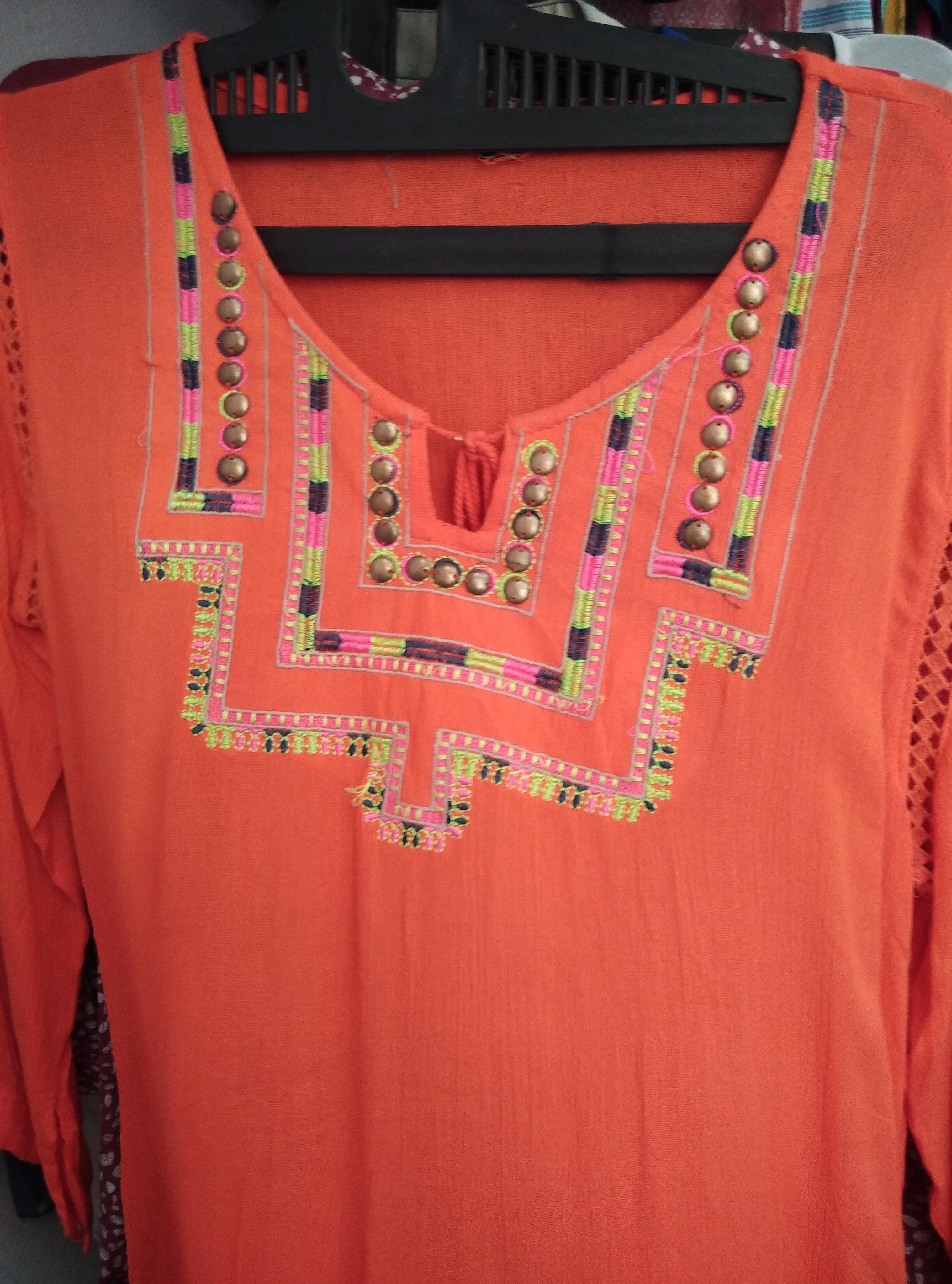 orange cotton top - 17873126 - Zoom Image - 0