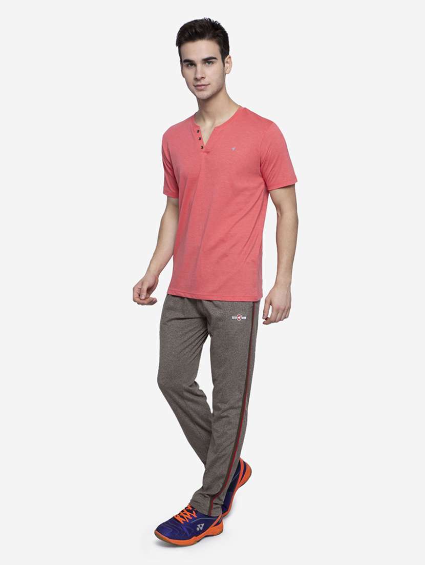 pink solid t-shirt - 17887405 - Standard Image - 3