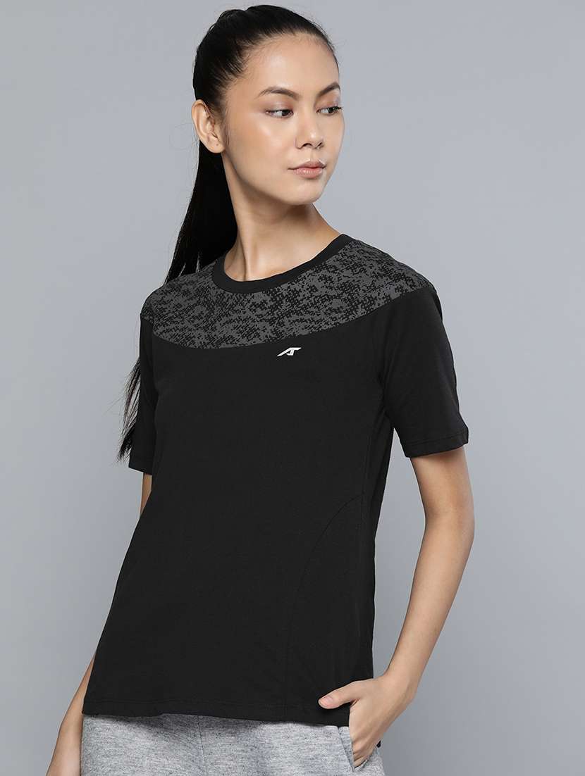 round neck printed tee - 17889792 - Zoom Image - 0