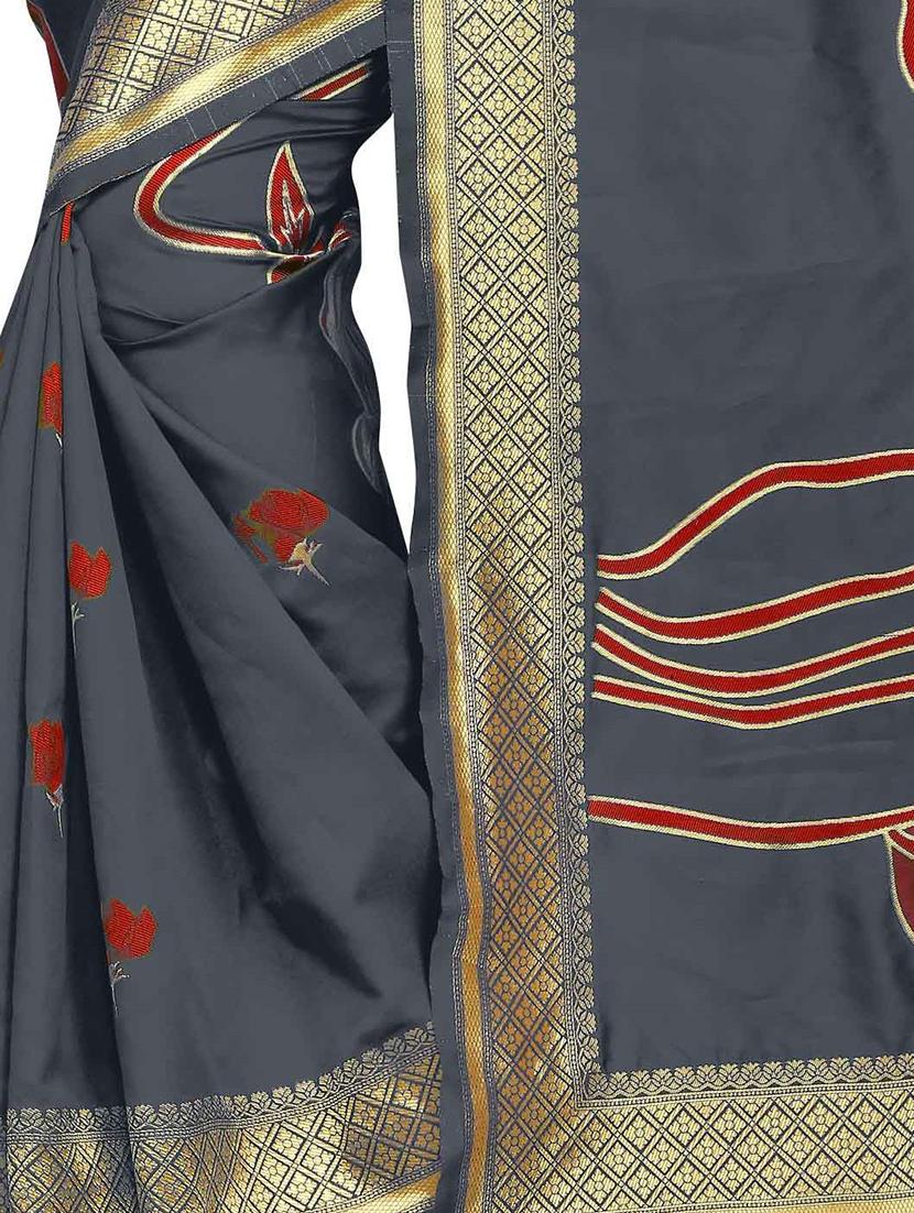 zari woven banarasi saree with blouse - 17902961 - Standard Image - 3