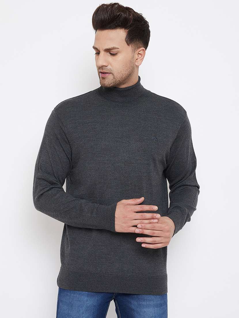 grey solid pullover
