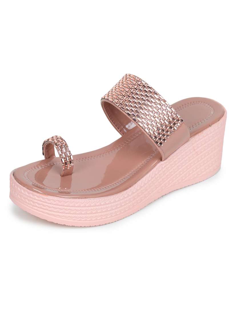 pink tooe separator wedge - 17905761 -  Standard Image - 3