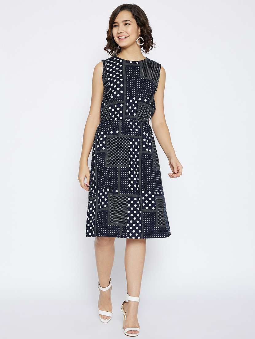 women's  self design dress