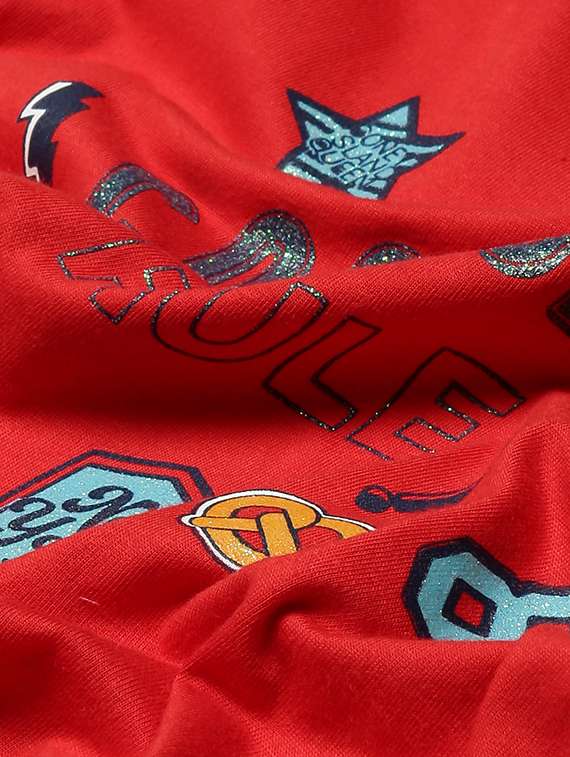 set of 2 typography printed full length set  - 17914525 -  Standard Image - 3