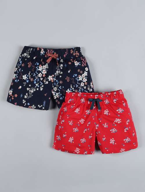 Shorts And Three Fourths