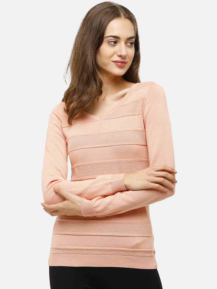 v-neck textured pullover