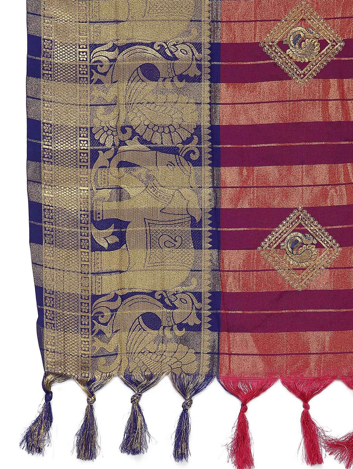 women's self design magenta colored saree with blouse - 17933587 -  Standard Image - 3