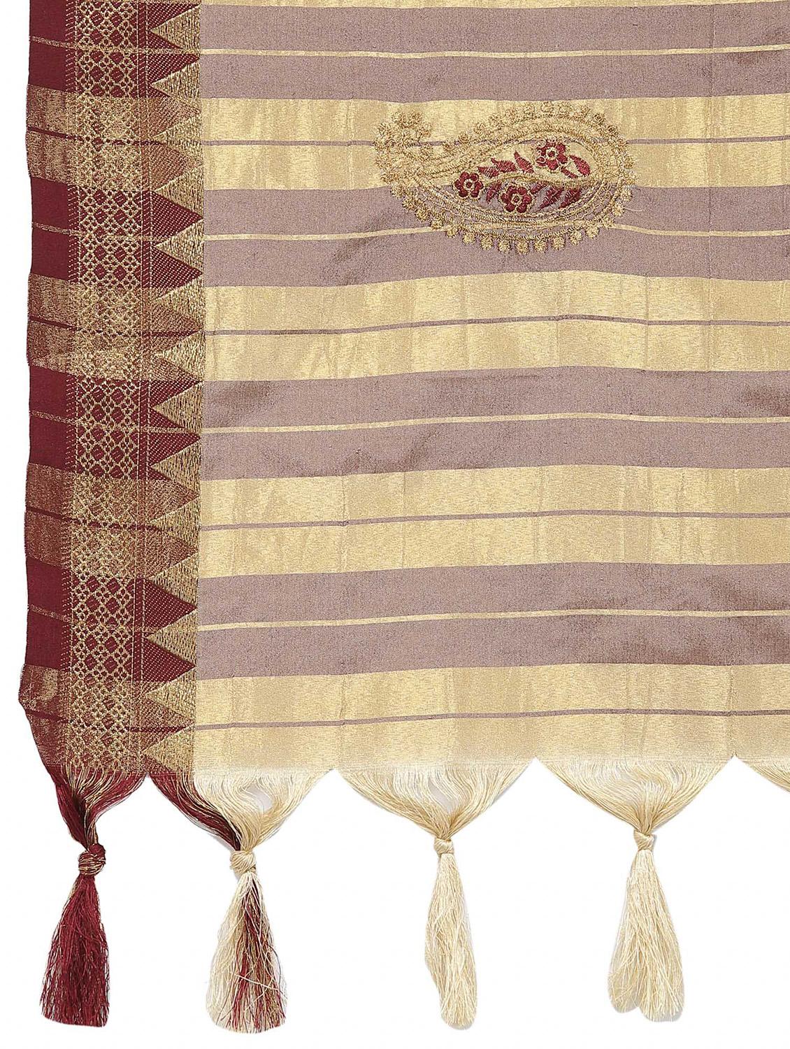 jacquard work woven saree with blouse - 17933595 - Standard Image - 3