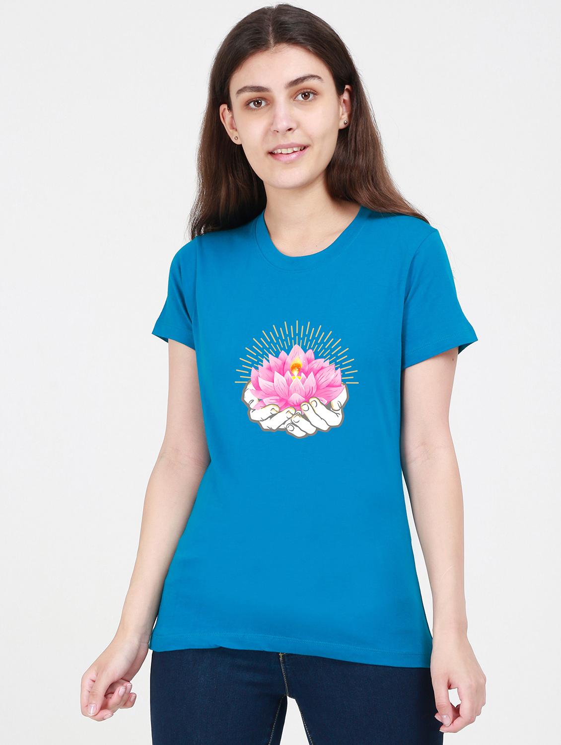 round neck graphic tee - 17938870 - Zoom Image - 0
