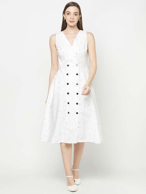 women's  quirky dress - 17948534 -  Standard Image - 0