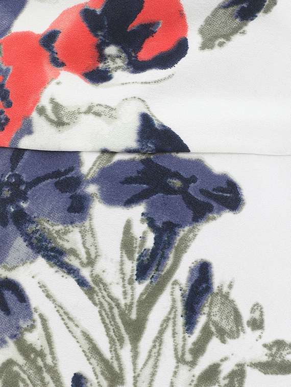 white printed summer hat - 17956227 -  Standard Image - 5