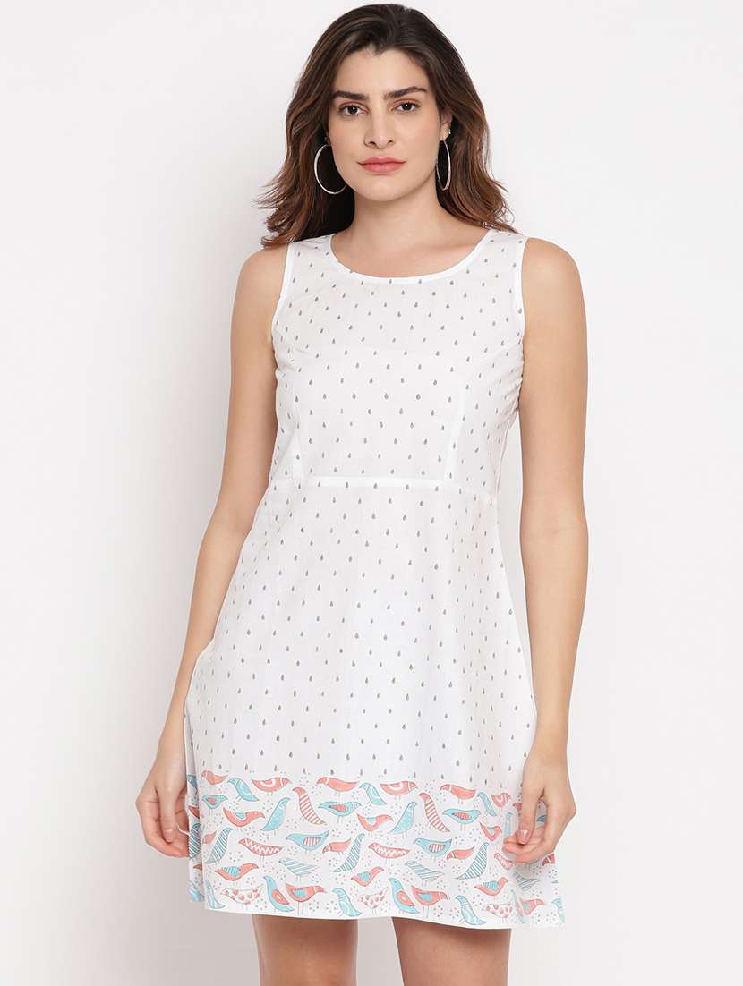 women's  quirky dress - 17963176 -  Zoom Image - 0