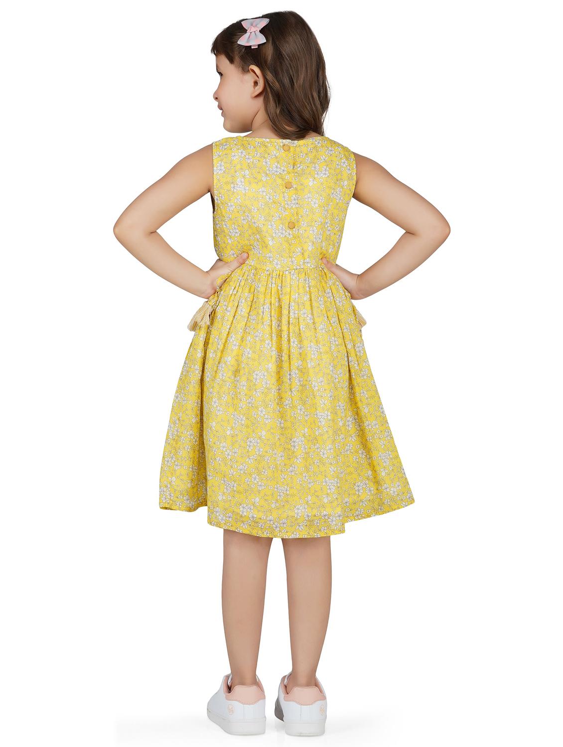 girls round neck sleeveless frock - 17976626 - Standard Image - 3