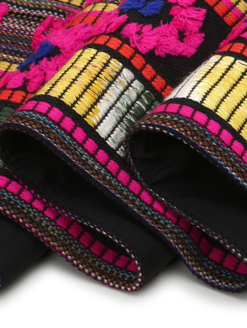 tribal collection by mezposh : pink & multi acrylic jacquard 6 seater table runner with tassels (30x180cm) - 17977177 - Standard Image - 5