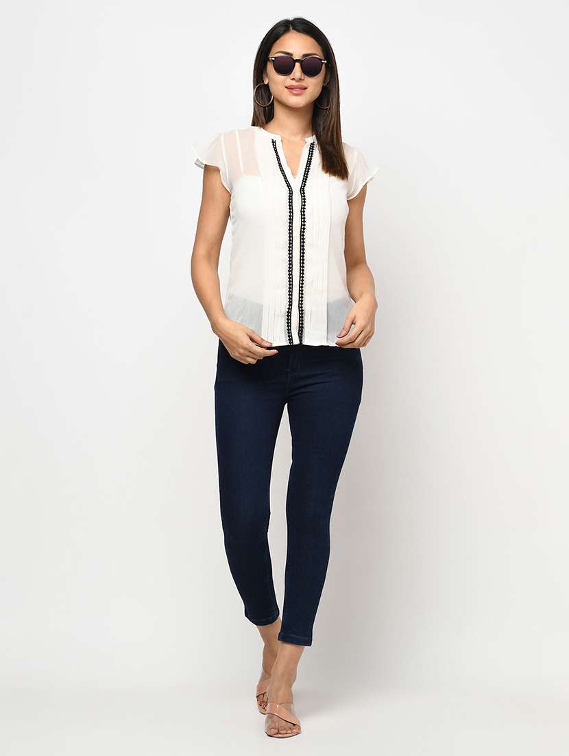mandarin neck lace detail top - 18003520 - Standard Image - 3