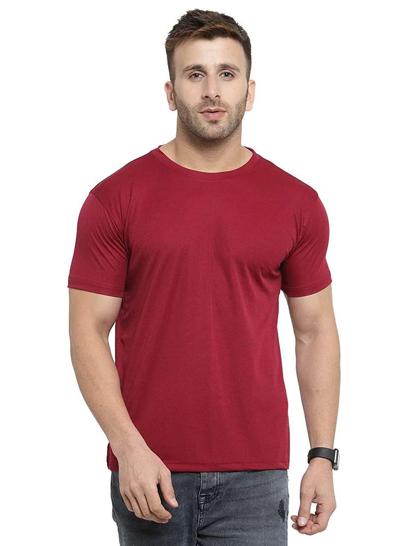 maroon solid t-shirt
