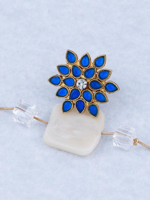 stylish adjustable floral designed finger ring - 18017642 - Standard Image - 0
