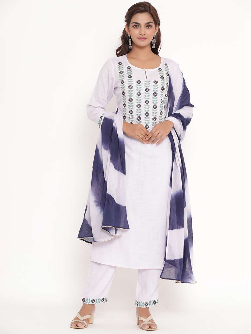 embroidered suit set 