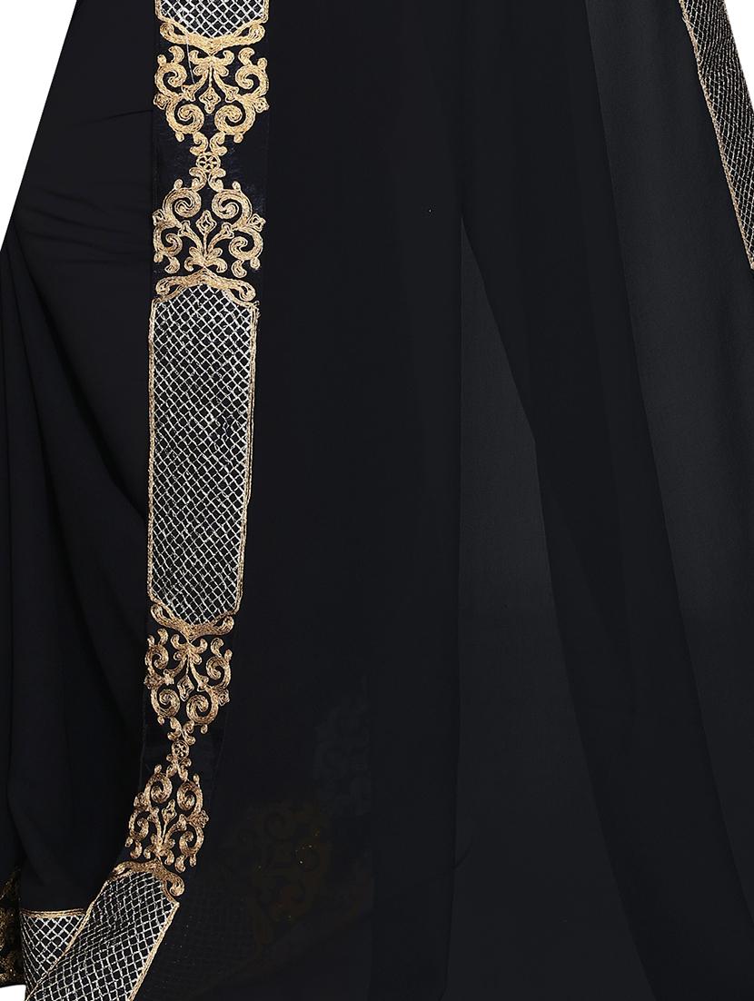 solid bordered saree with blouse - 18039927 - Standard Image - 3