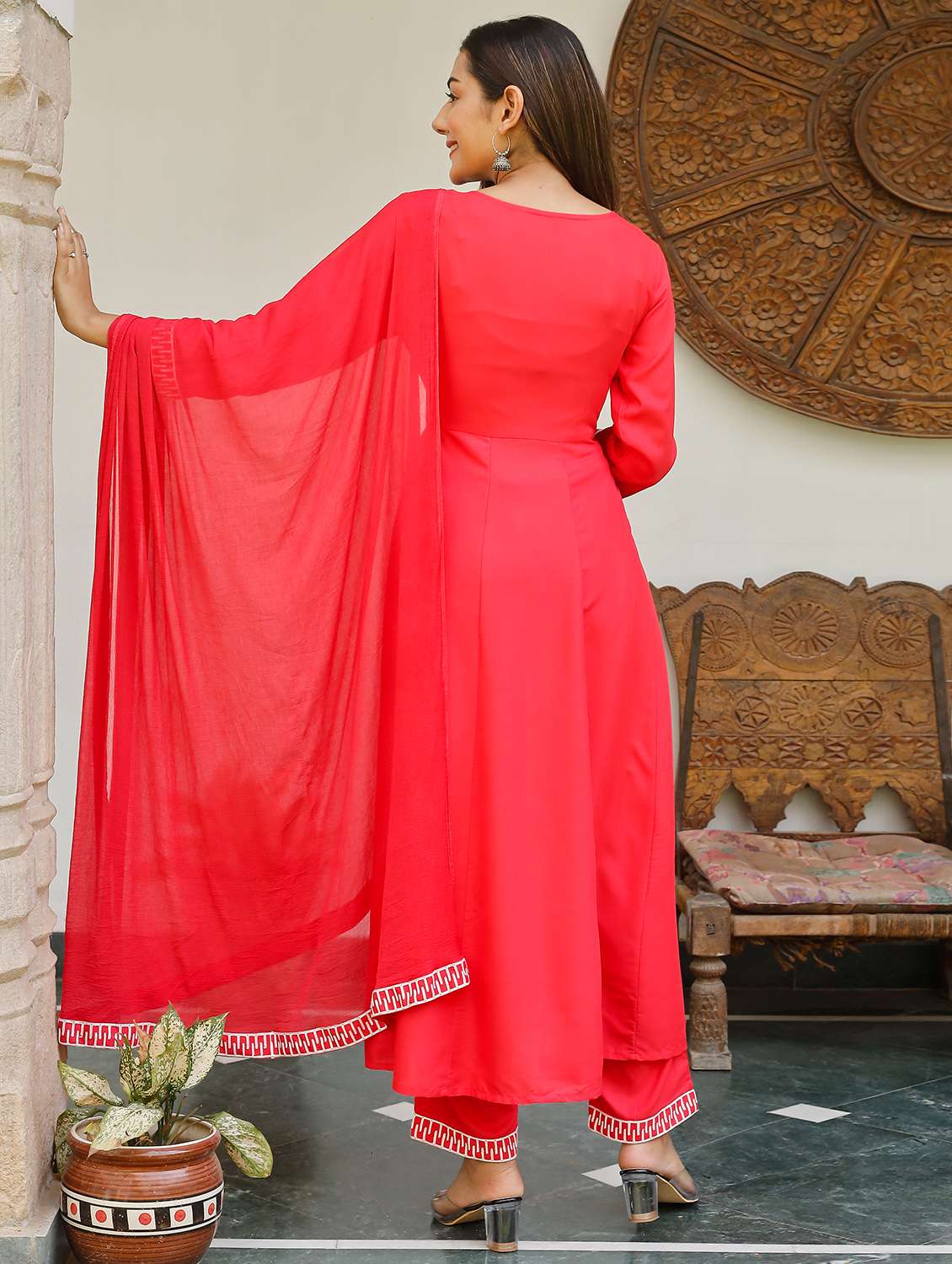 embroidered suit set - 18040087 - Standard Image - 3