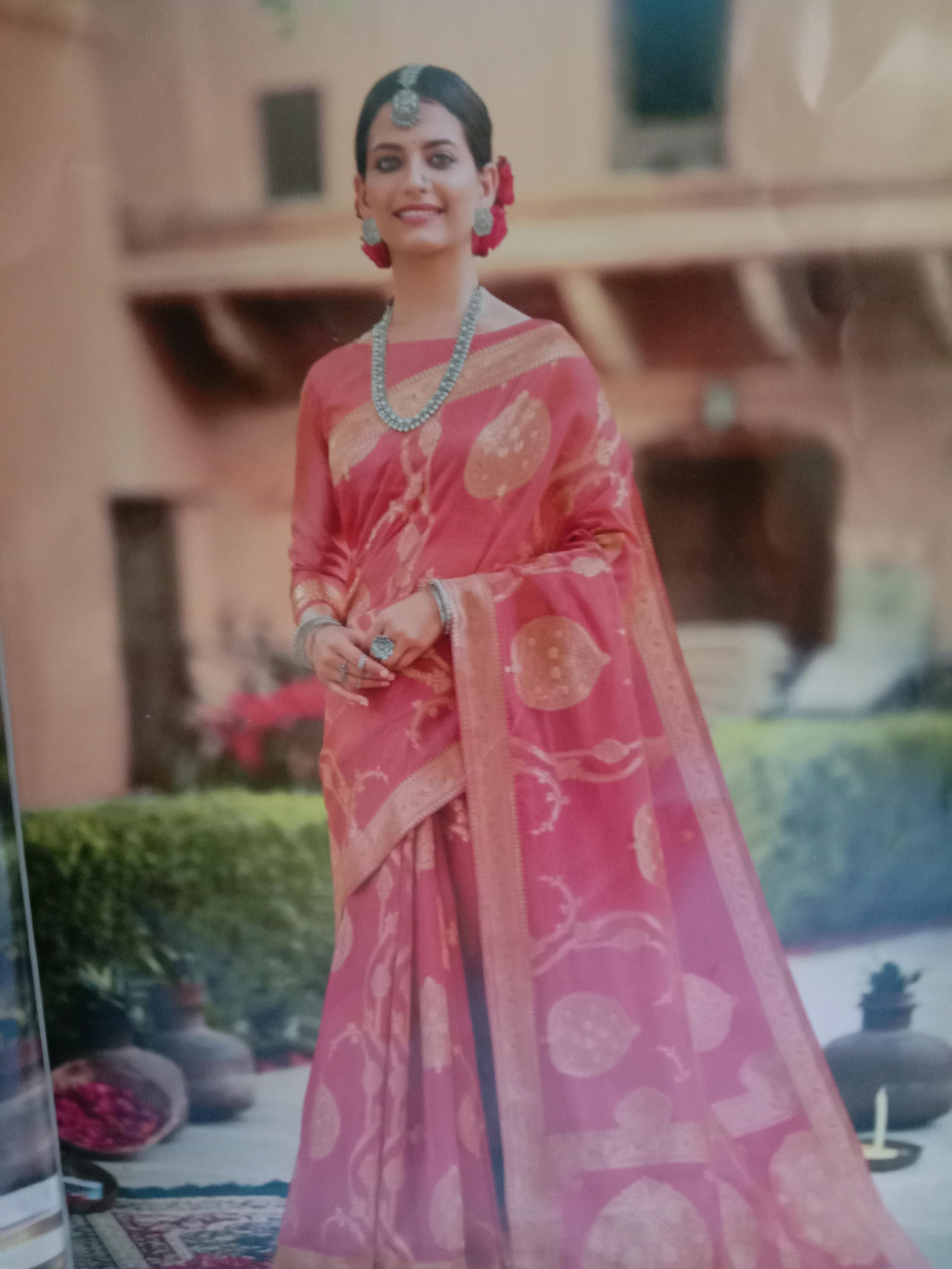 sarees in the silk - 18041320 - Zoom Image - 0
