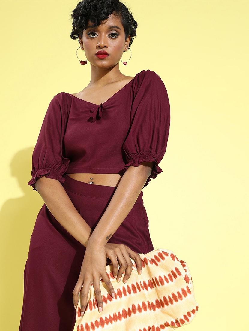 solid crop top with flat front trouser set - 18041419 - Standard Image - 3