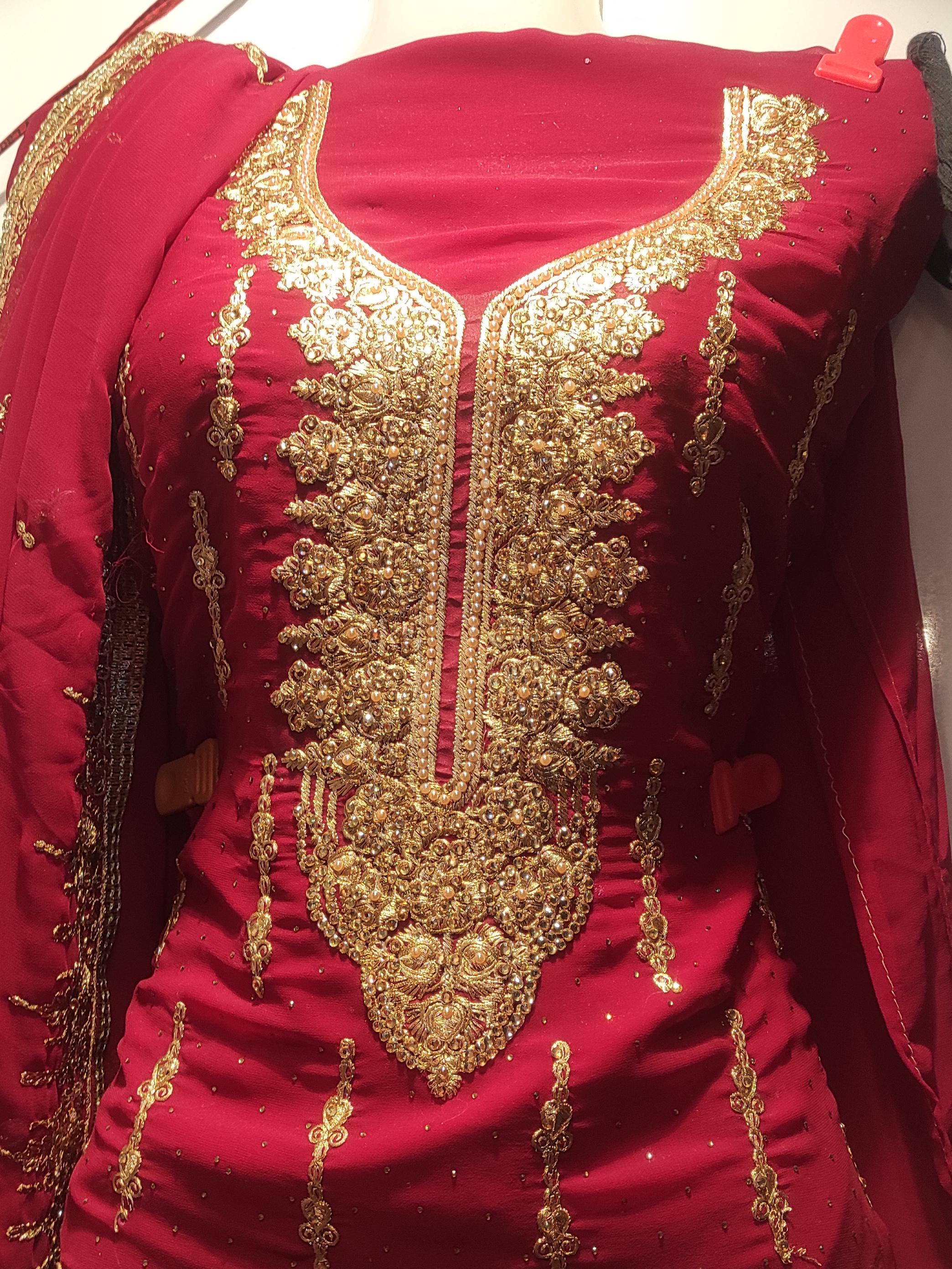 unstichd suit red velvet  - 18041990 -  Zoom Image - 0