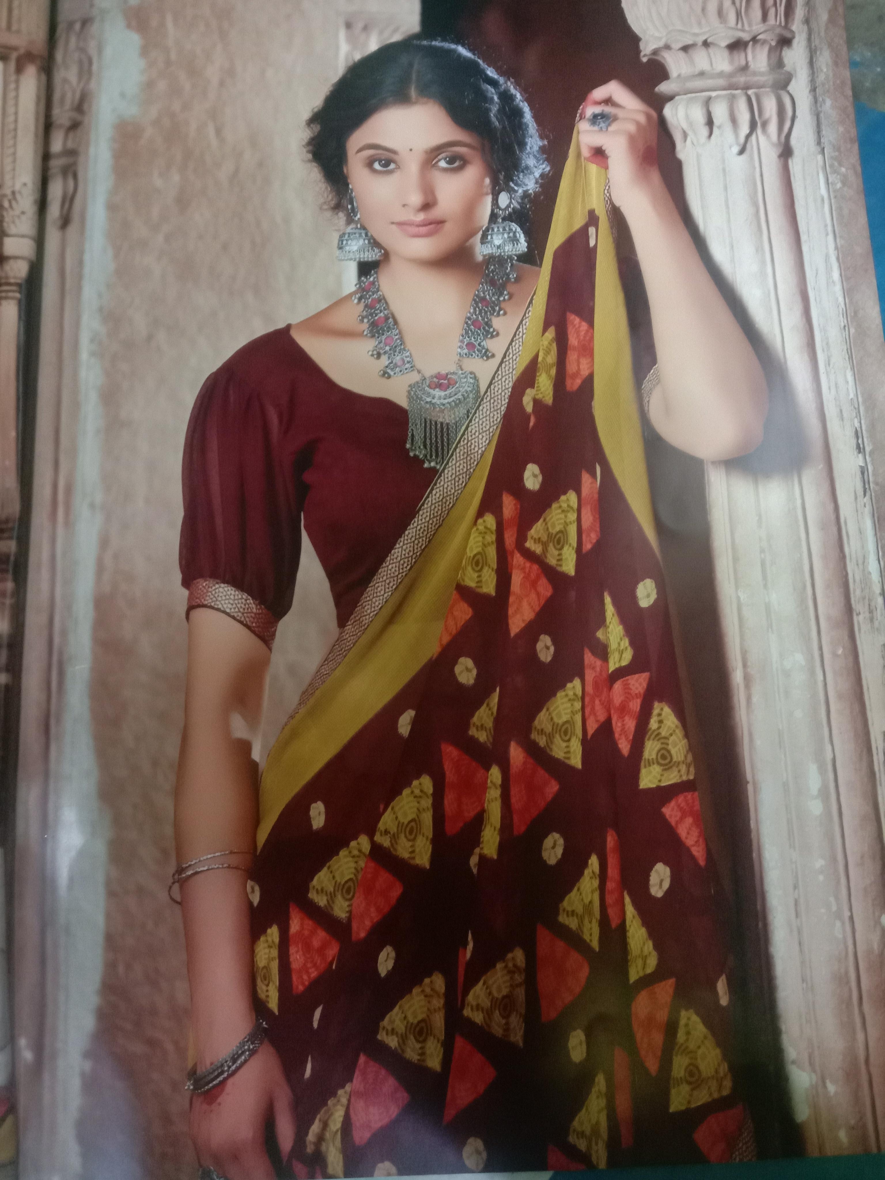 sarees in the silk - 18042275 - Zoom Image - 0