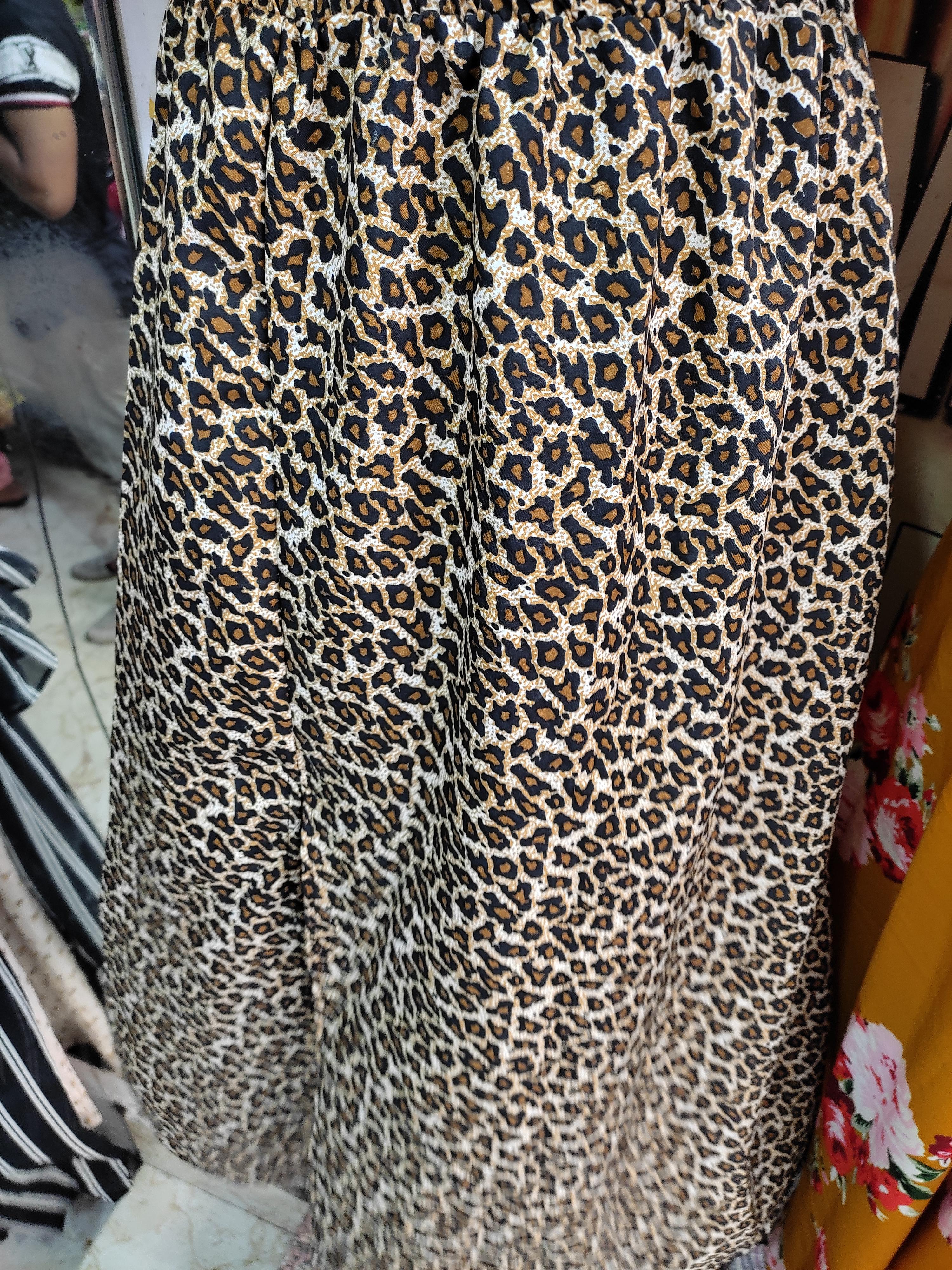 ladies dress - 18042810 - Zoom Image - 0