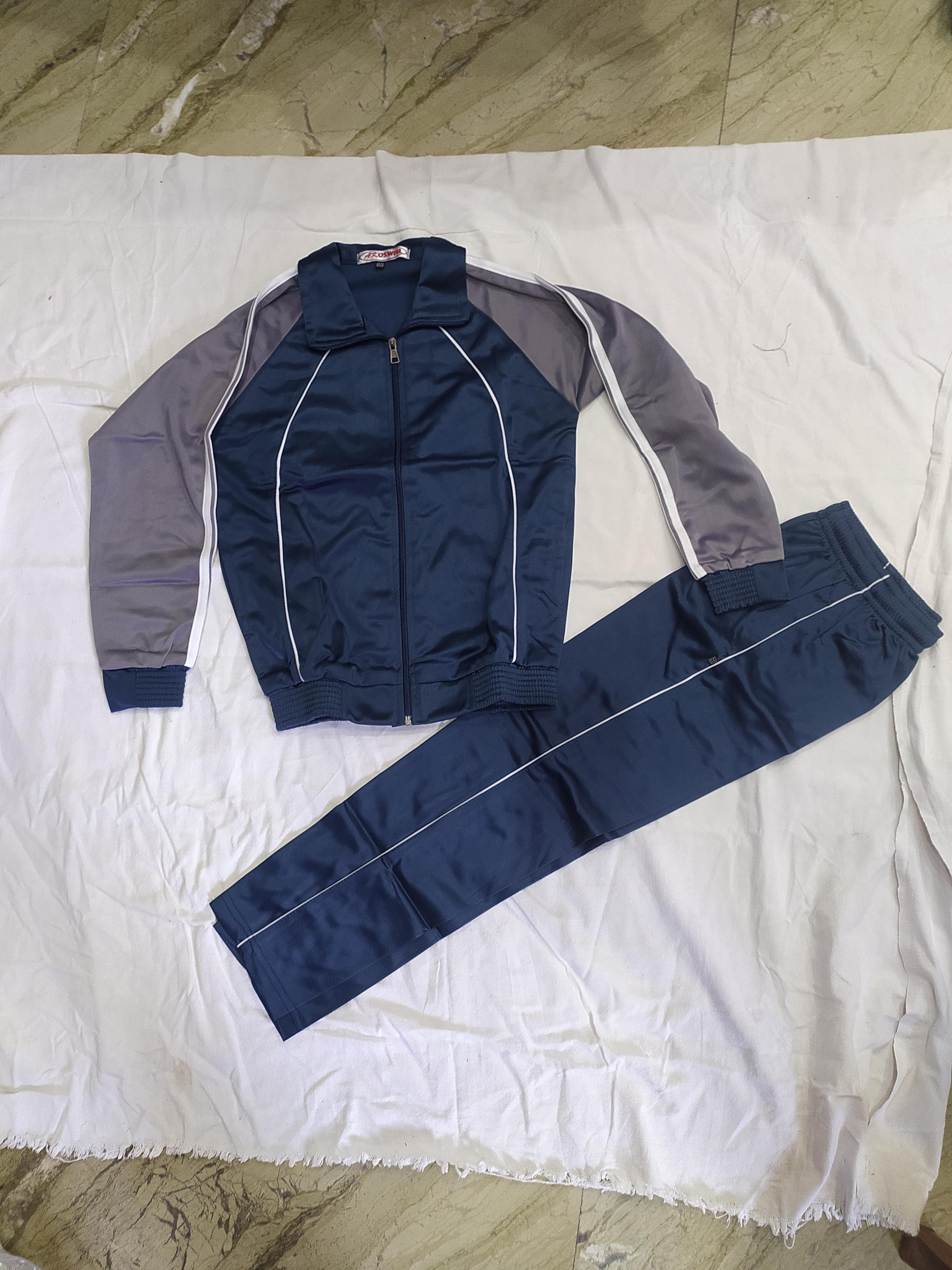 navy blue tracksuits - 18044928 - Zoom Image - 0