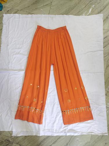 orange shaara - 18047146 - Standard Image - 0