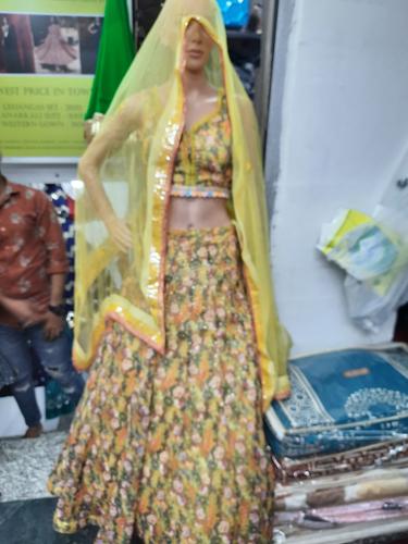 ethnic groups - 18050215 - Standard Image - 0