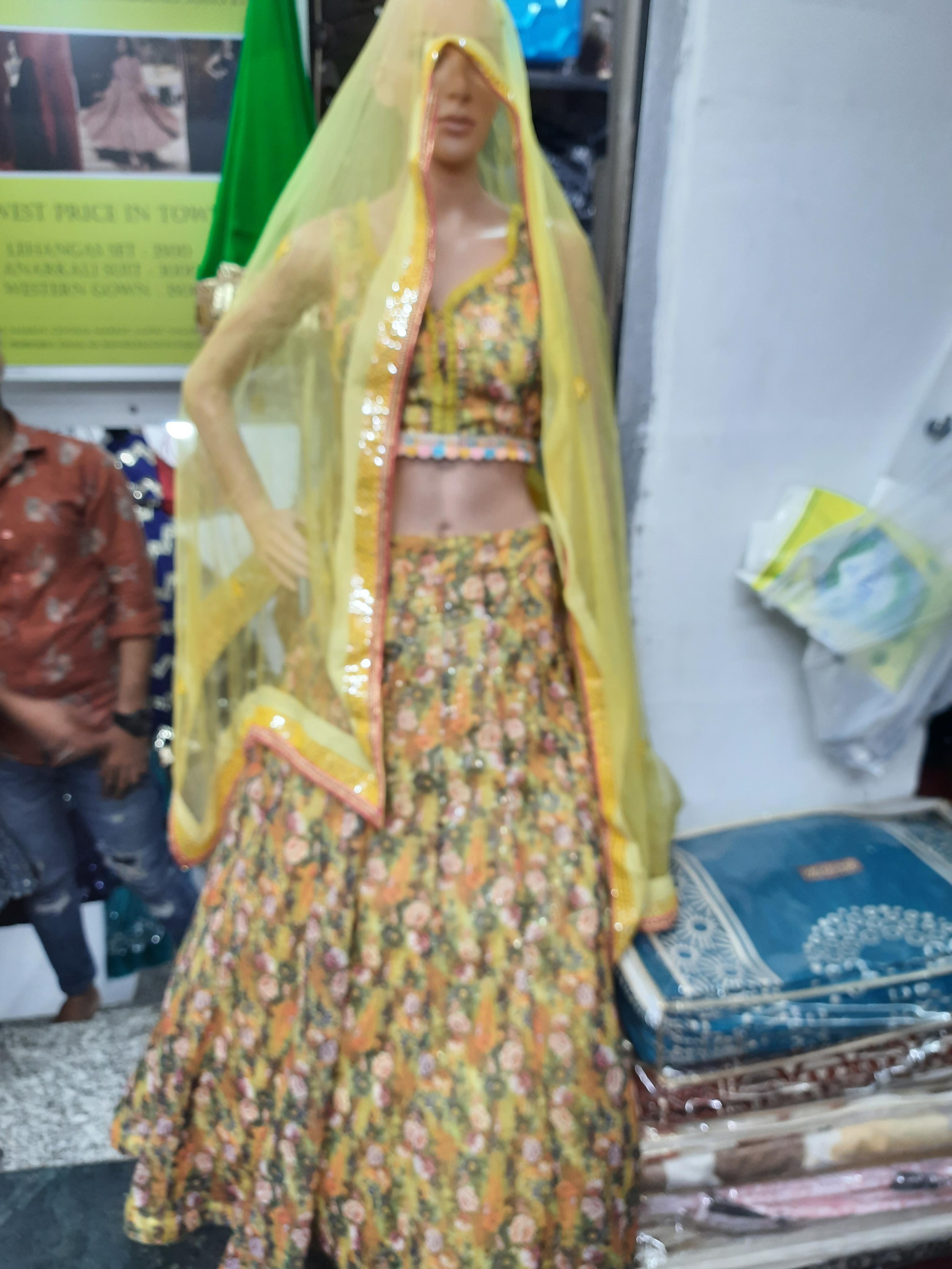 ethnic groups - 18050215 - Zoom Image - 0
