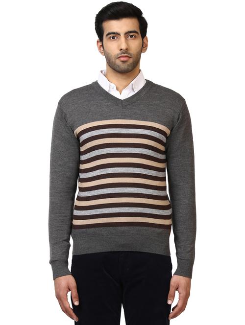 grey striped pullover - 18054550 -  Standard Image - 0
