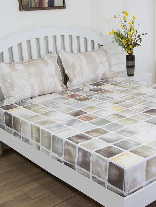 gm geometric 180 tc 100% cotton digital print multi color double bedsheet with 2 pillow covers - 18058878 -  Standard Image - 0