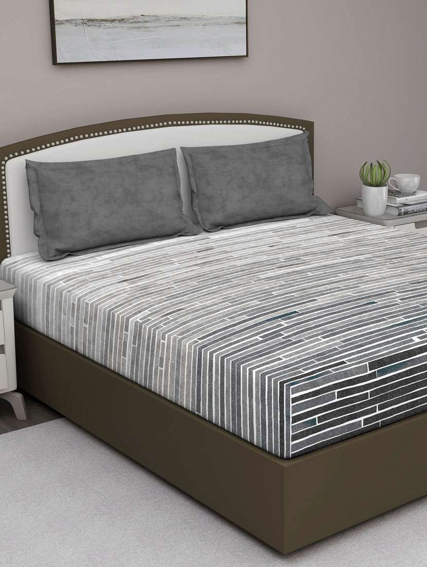 gm geometric 180 tc 100% cotton digital print blue double bedsheet with 2 pillow covers - 18059015 -  Zoom Image - 0