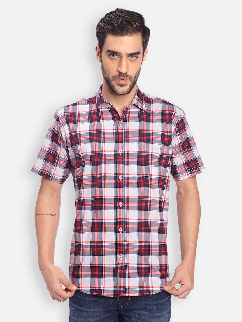 red checkered casual shirt
