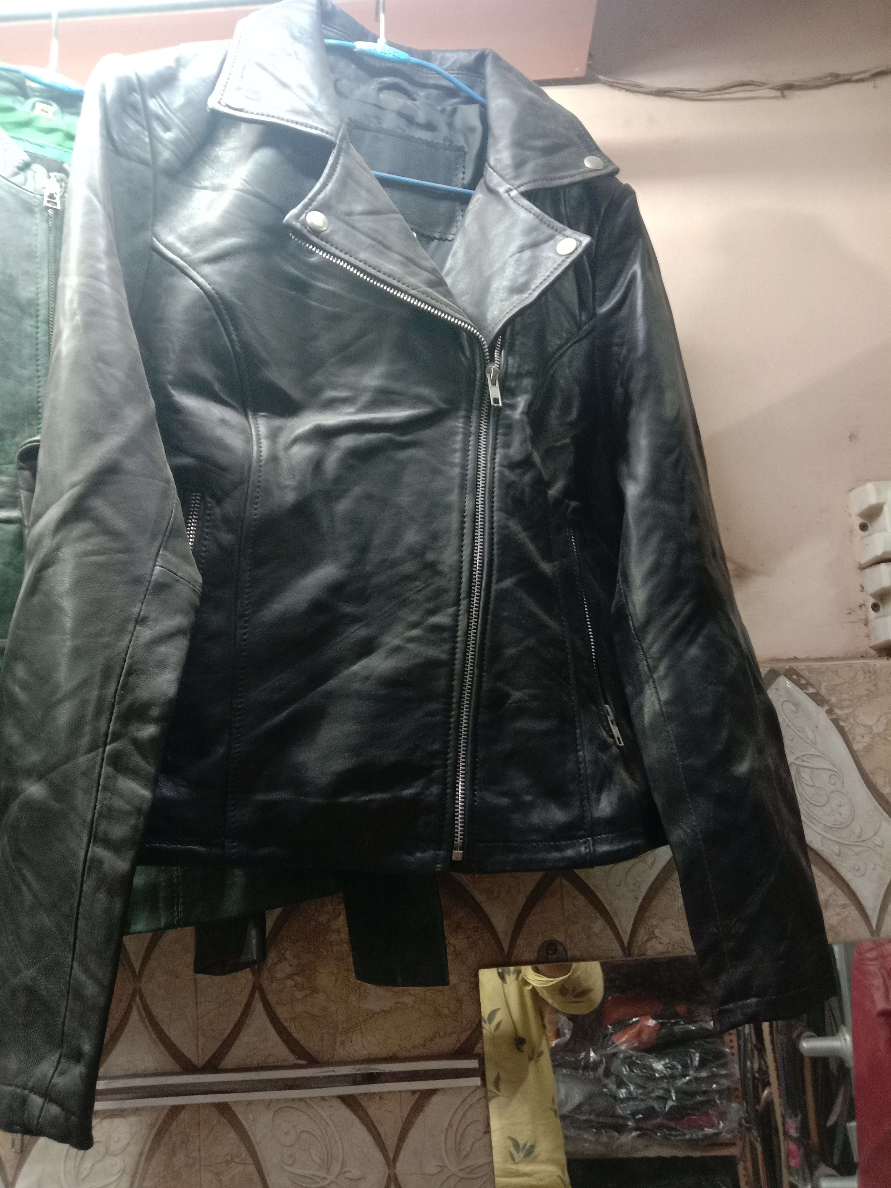 jacket for women in leather - 18065487 - Zoom Image - 0
